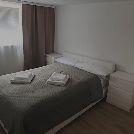 Comfortable 2 Bedroom Stuttgart &ulm Area *